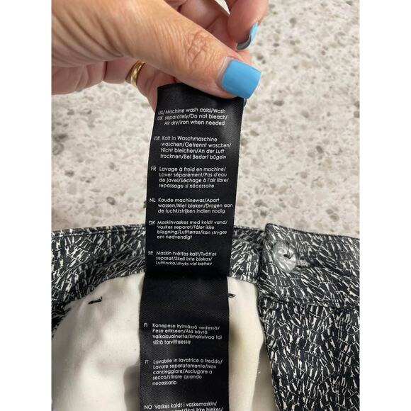 Liverpool Jeans Co pants chinos women's 2 white black gray geographic pattern - Picture 10 of 15